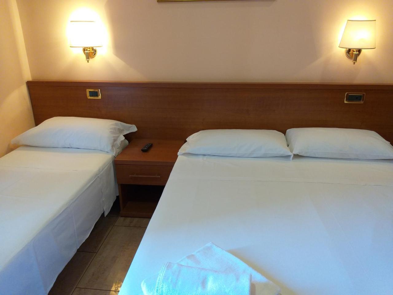 Pensión Alex City Iii Roma